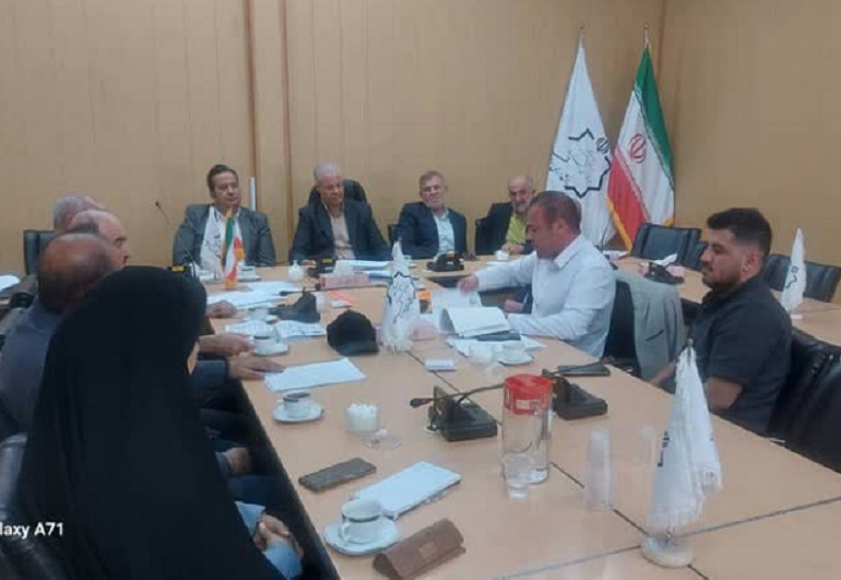 نشست تخصصی رفع تداخلات مدیریتی بین روستاهای زایگان و روته